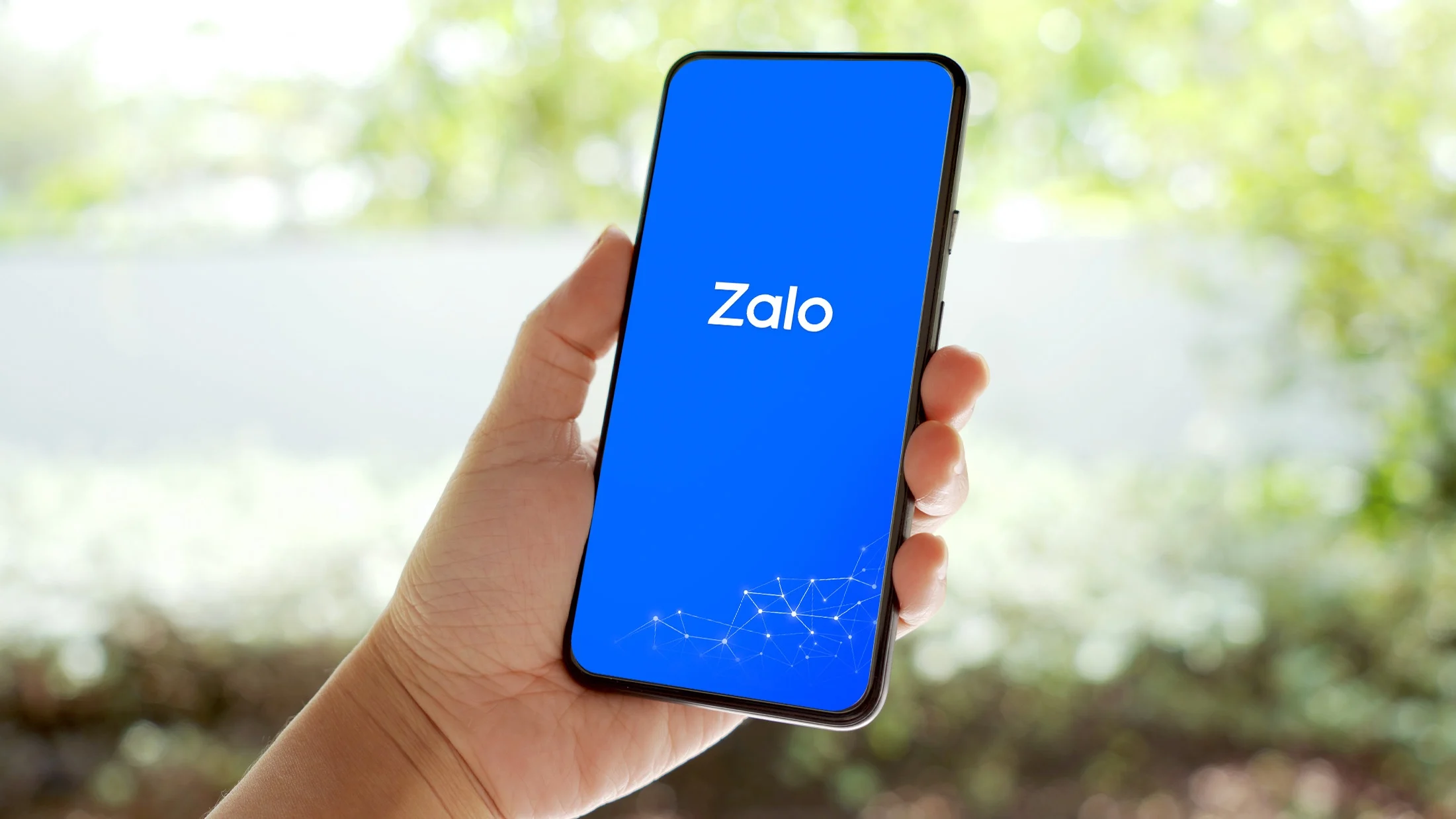 如何在Zalo上轻松发送名片和分享联系方式