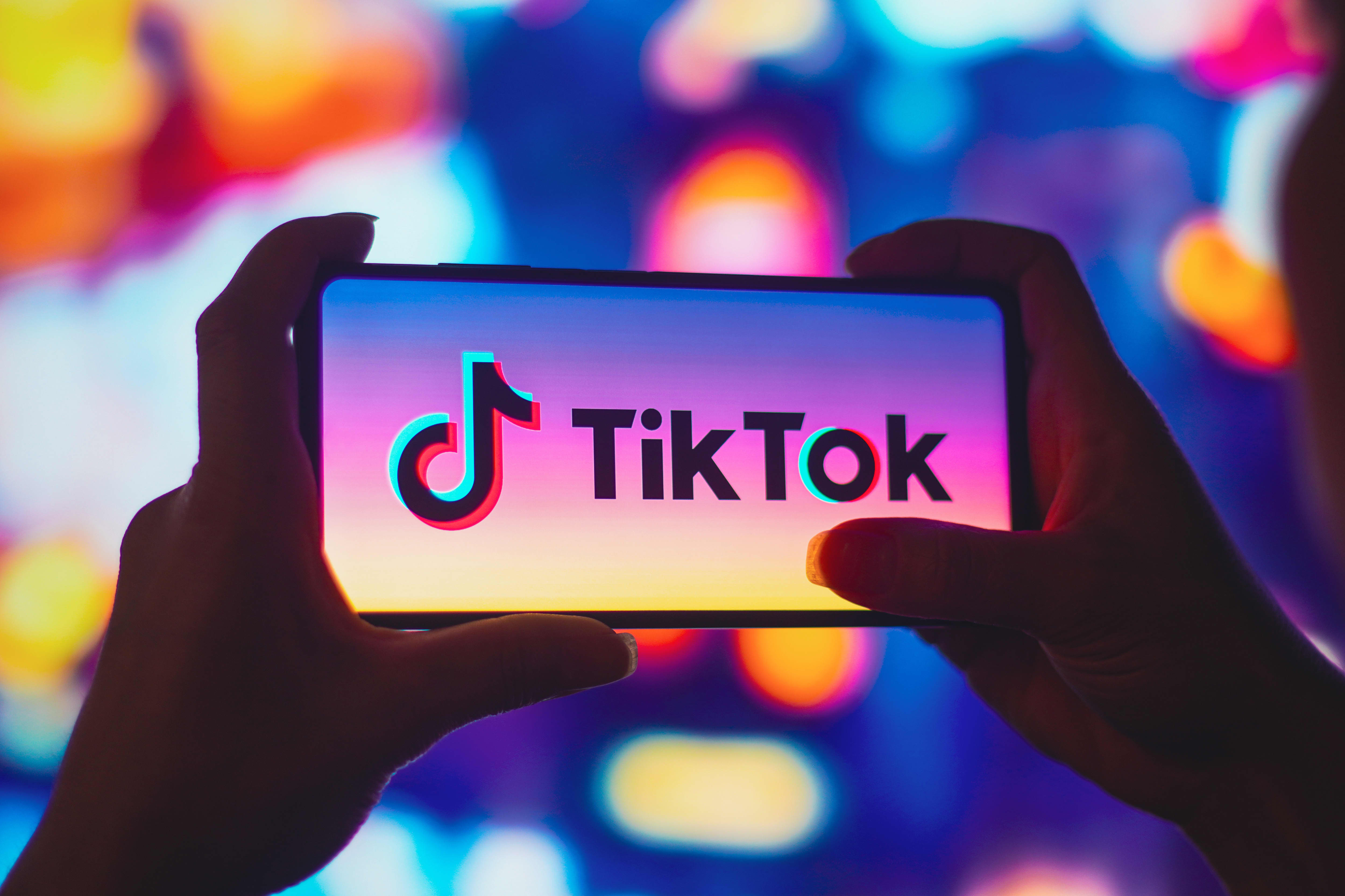TikTok打造节日魅力：让品牌融入狂欢节的狂热