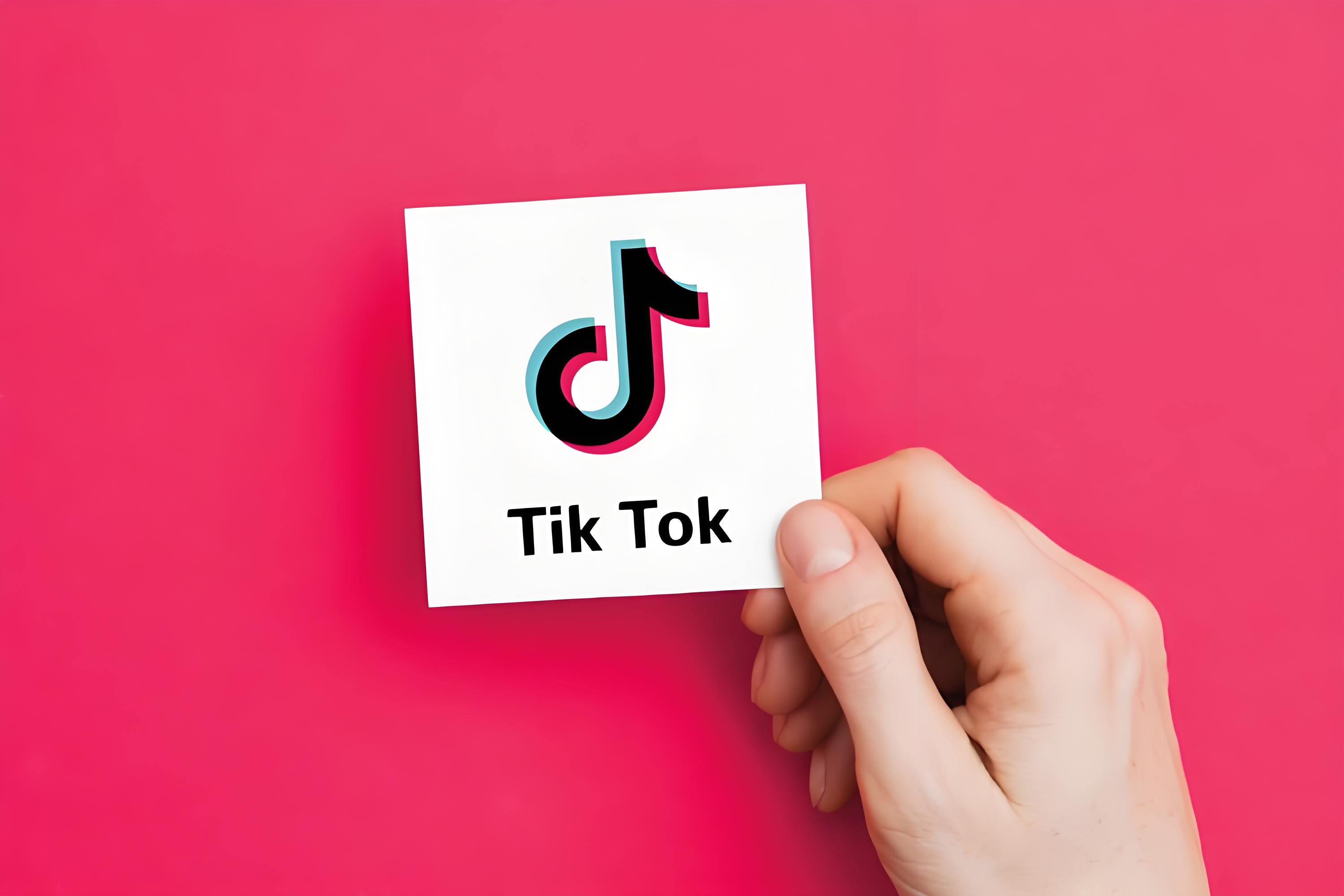 跨境电商tiktok广告素材工具有哪些？批量生成和管理素材工