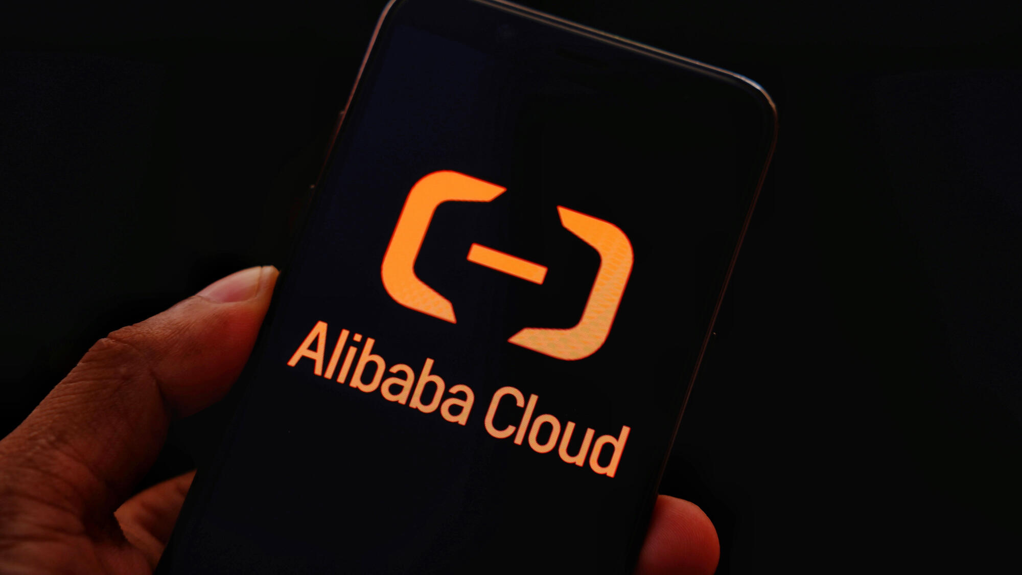 Alibaba Cloud 绑定信用卡教程：国际信用卡、虚拟卡绑定与账单资料设置