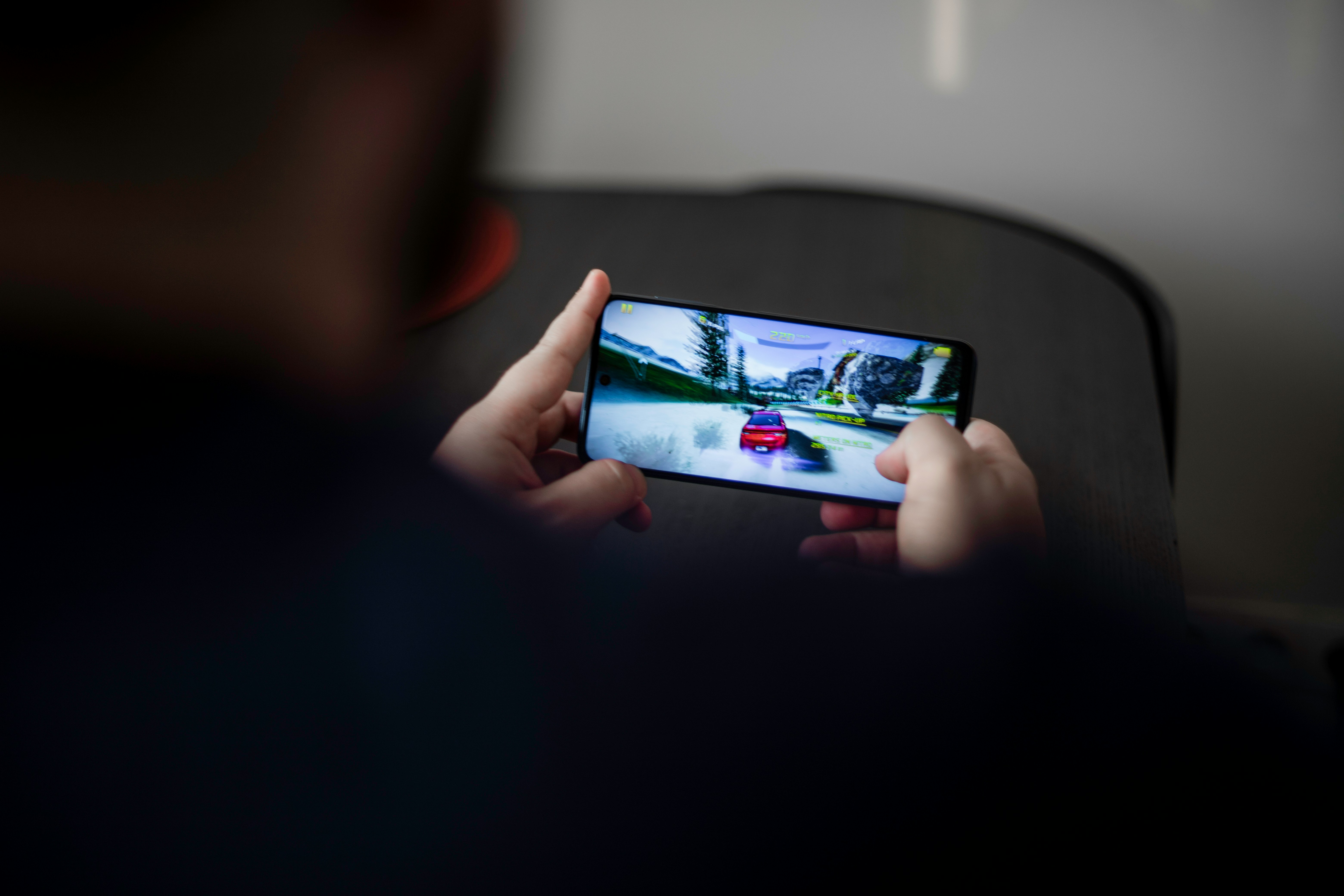 2026如何快速识别出海游戏高转化率广告？